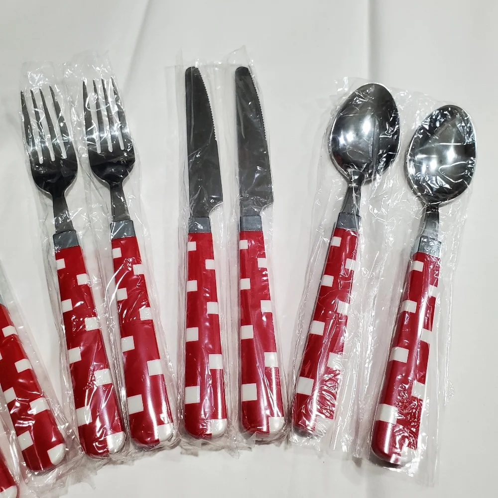 BON Stainless Steel Flatwear Set For 2 NEW 8 pieces